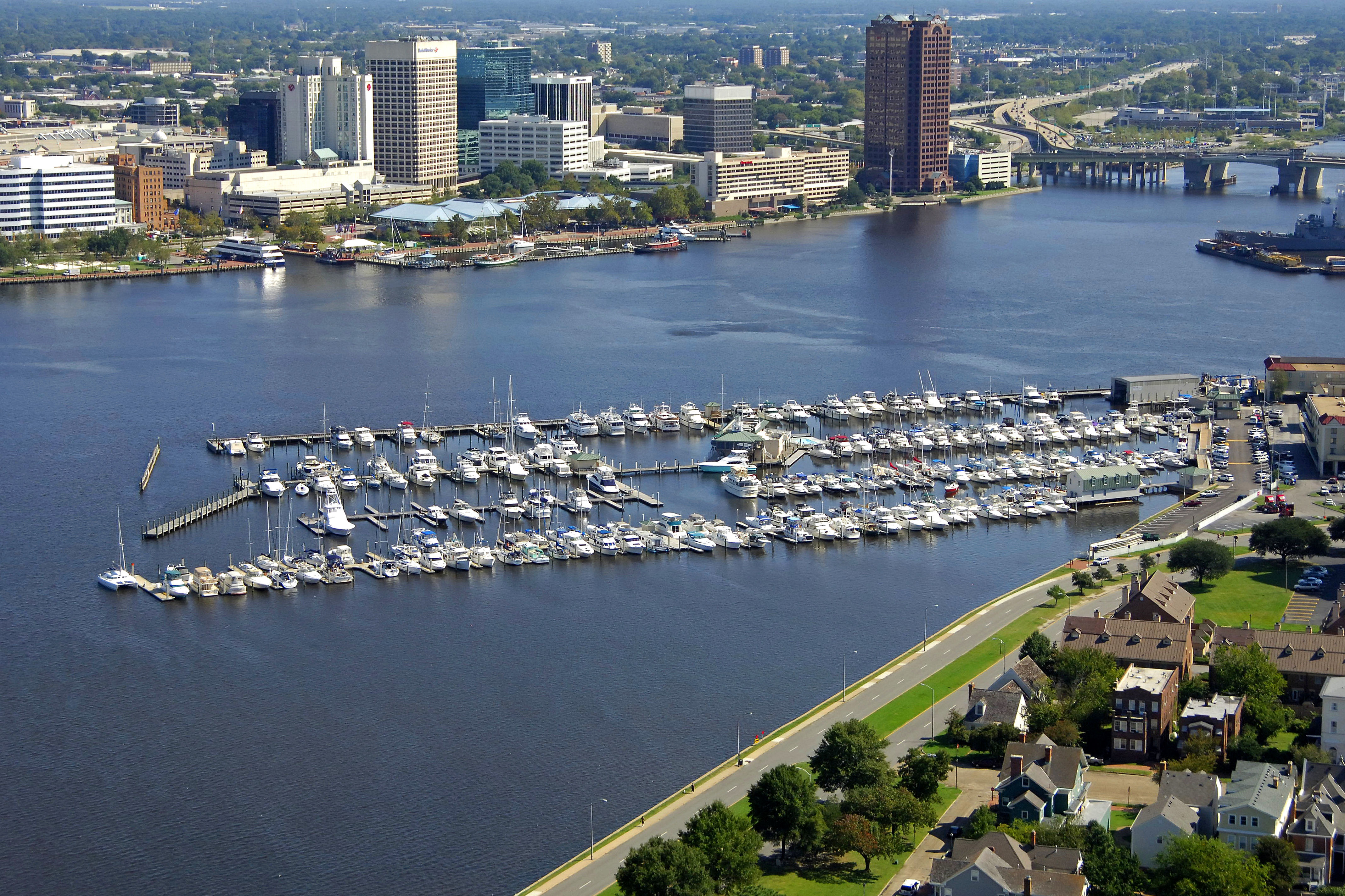 You are currently viewing Marinas portsmouth va